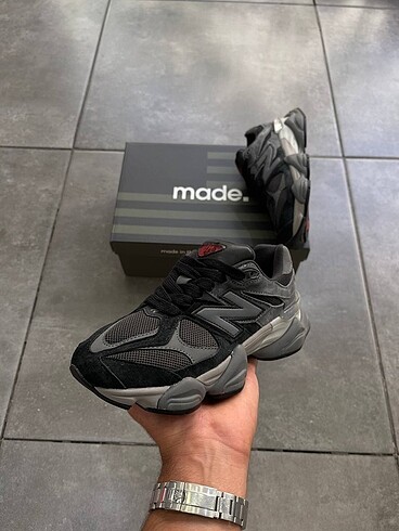 37 Beden NEW BALANCE 9060 BLACK