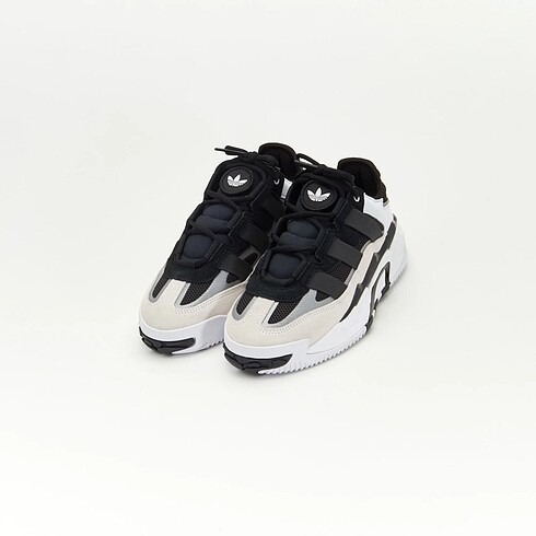 37 Beden beyaz Renk Adidas Niteball Core Black/Cloud White