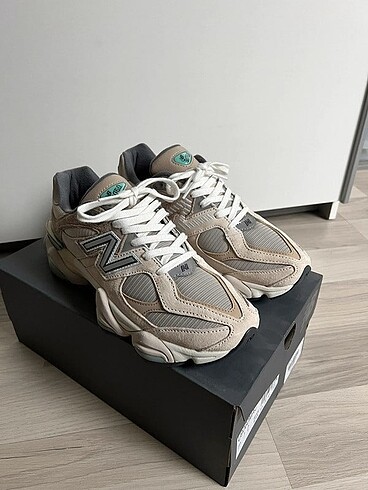 New Balance 9060 Rain Cloud