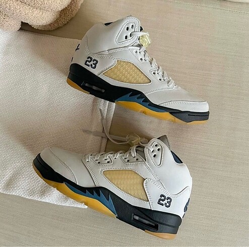 Nike Jordan 5 Retro A Ma Maniere Dawn