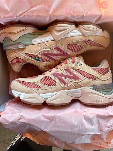 New Balance New Balance 9060 Joe Freshgood