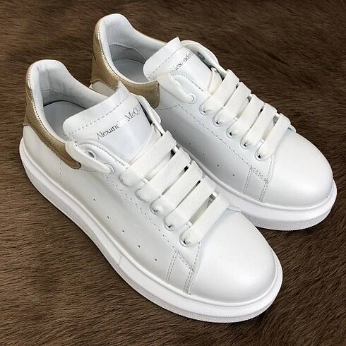 36 Beden altın Renk Alexander McQueen Gold