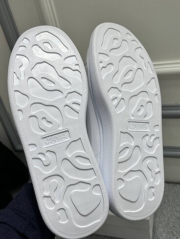 37 Beden beyaz Renk Alexander McQueen white