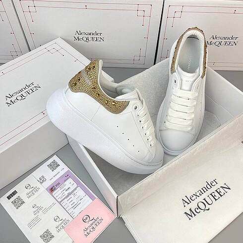 Alexander McQueen Alexander McQueen White Gold with Glitter