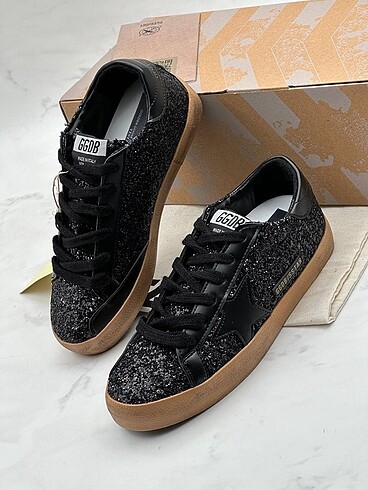 Golden Goose siyah simli