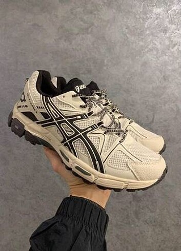 Asics Kahana sand