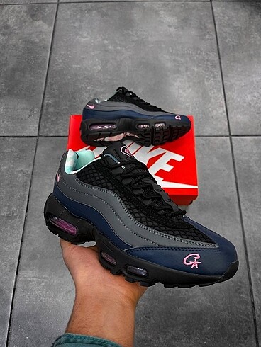 Nike Air Max 95 Corteiz Pink Beam