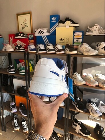 37 Beden beyaz Renk Adidas Forum Low