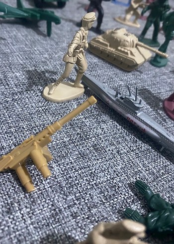 Beden Renk Çok Renkli Askeri Aksiyon Figürleri Seti