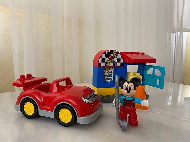 Lego Duplo Mickey?in Tamirhanesi