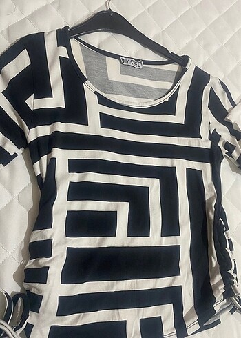 3 Adet T-Shirt 250 TL