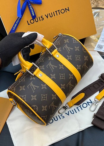 Louis Vuitton LOUIS VUITTON SPEEDY NANO
