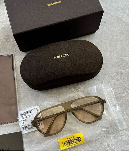 TOM FORD GÖZLÜK