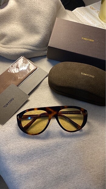 TOM FORD GÖZLÜK