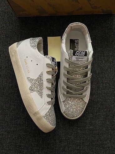 38 Beden beyaz Renk Golden Goose Deluxe