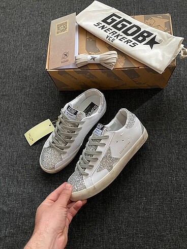 Golden Goose Deluxe