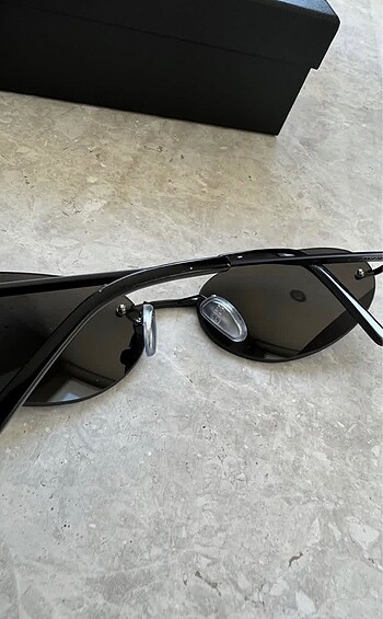 Beden BALENCİAGA SUNGLASSES