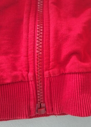7 Yaş Beden kırmızı Renk Gs sweatshirt