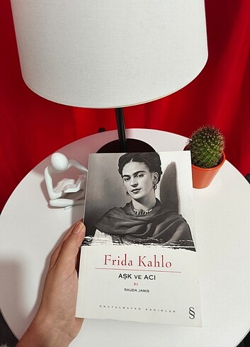 Frida Kahlo - Aşk ve Acı