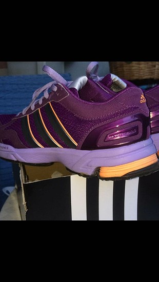 38 Beden mor Renk Adidas koşu ayakkabısı