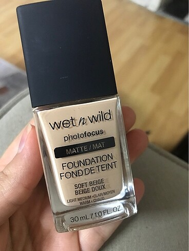 Wet n wild sıfır fondöten