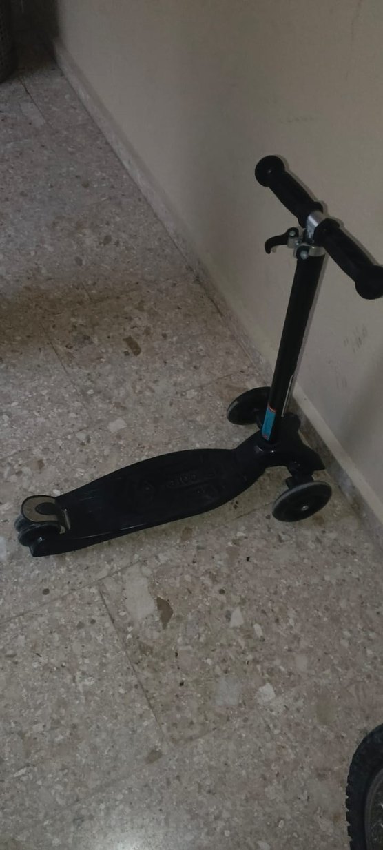 Siyah Çocuk Scooter - Görsel 2