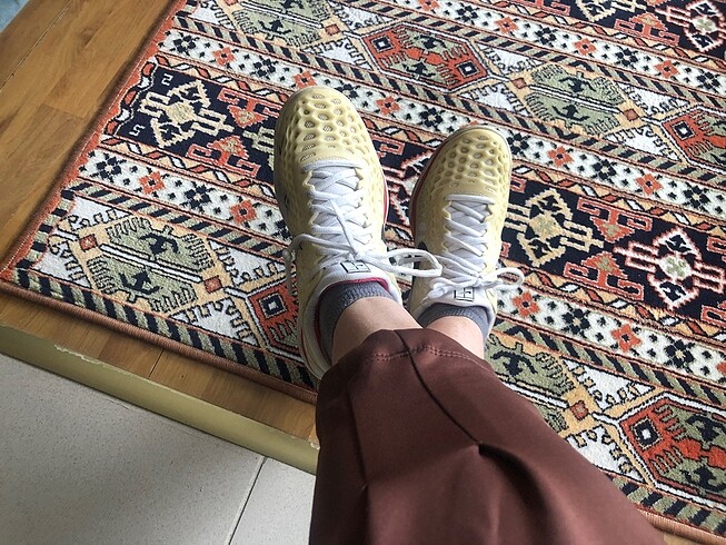 38 Beden beyaz Renk Nike zoom38,5 Spor ayakkabı