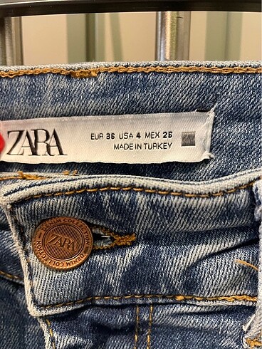 36 Beden mavi Renk Zara jean