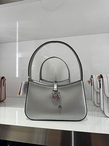 Michael Kors çanta