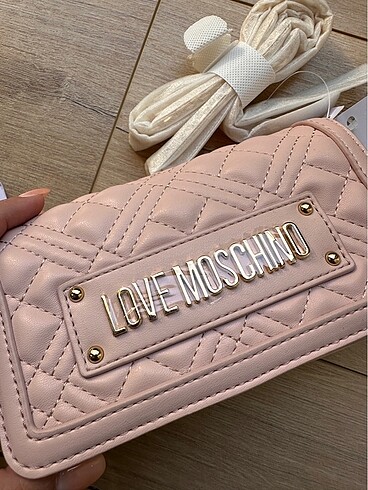 Beden pembe Renk Love Moschino askılı çanta