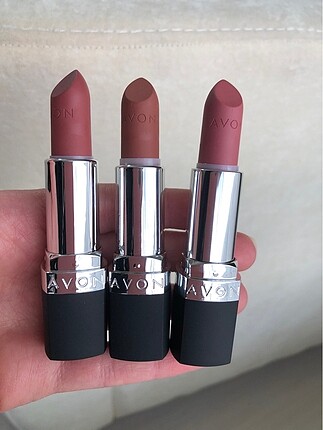 Avon perfectly mat nude ruj