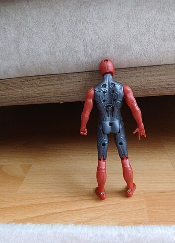  Beden Renk Spiderman son fliminin figürü