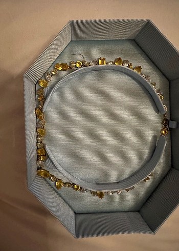 Swarovski Mini Altın Renkli Yılan Desenli Kolye - Görsel 4