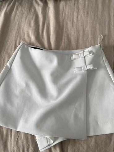 Zara sort etek