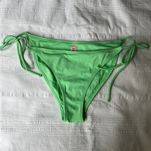 Mint Yeşili Bikini Altı