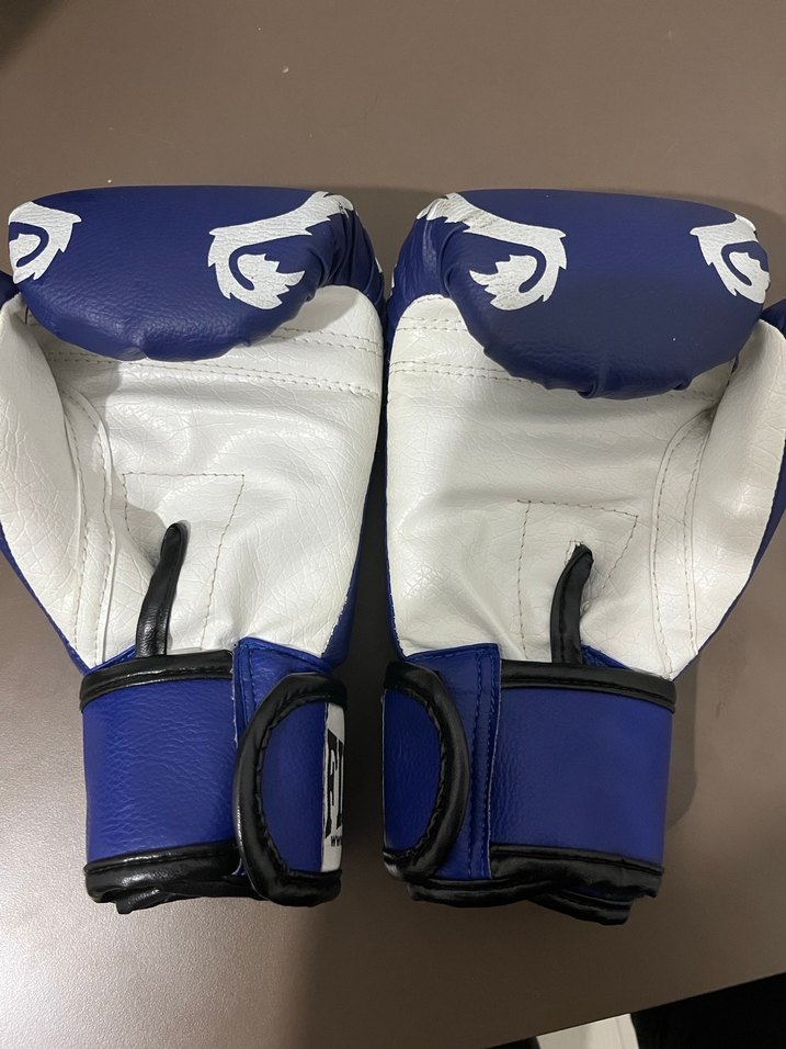 Mavi Fireball Baskılı Boks Eldiveni - Görsel 2