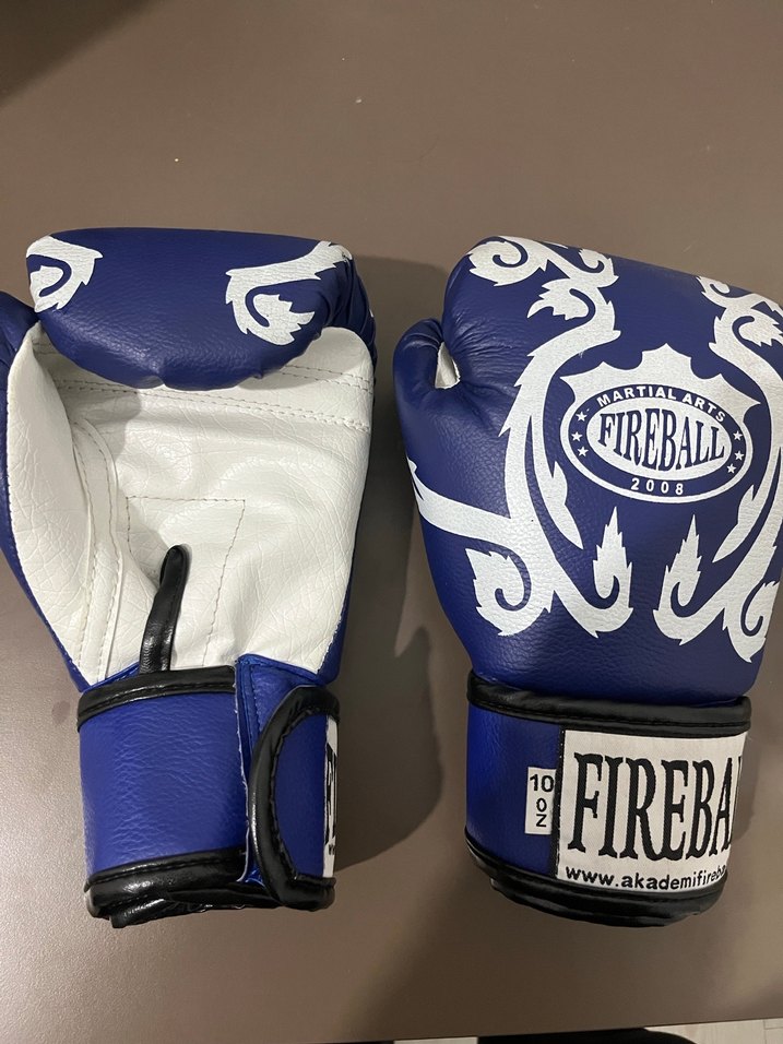Mavi Fireball Baskılı Boks Eldiveni - Görsel 3