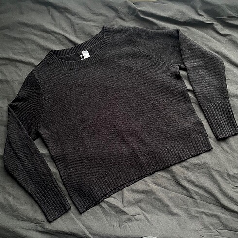 H&M Siyah Kazak