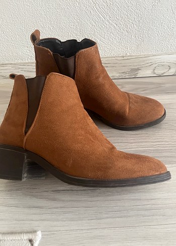 LC Waikiki Kahverengi Süet Kadın Bot