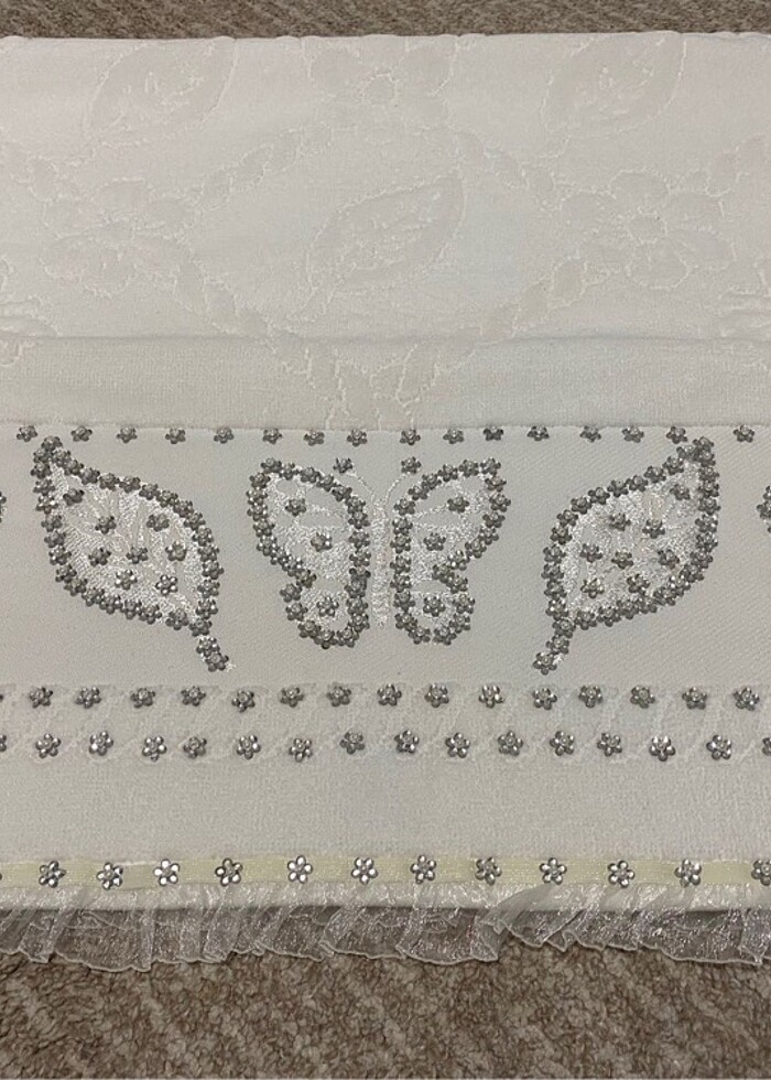 İşlemeli havlu - Görsel 3