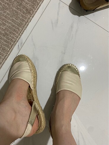 Stradivarius babet - Görsel 8