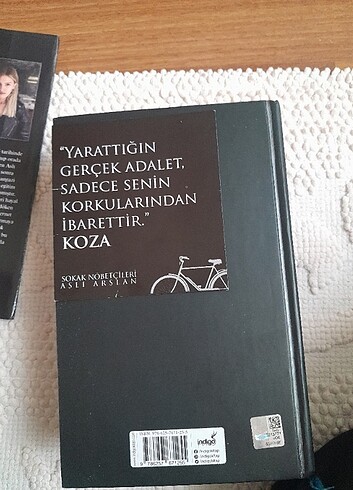  Beden Renk Sokak Nöbetçileri 1 CİLTLİ