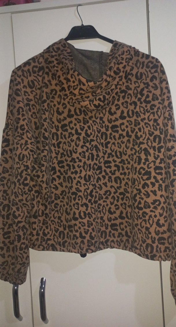 Kahverengi Leopar Desenli Kadın Sweatshirt - Görsel 3