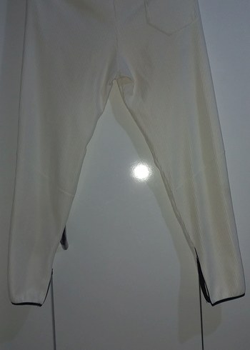 Kadın-Erkek Beyaz Dar Kesim Midi Kumaş Pantolon - Görsel 4