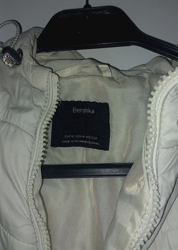 Beyaz Kapitone Kadın Mont - Görsel 3