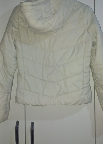 Beyaz Kapitone Kadın Mont - Görsel 2