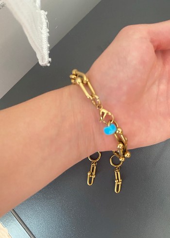 Zincir Detaylı Altın Renk Kadın Bileklik - Görsel 4