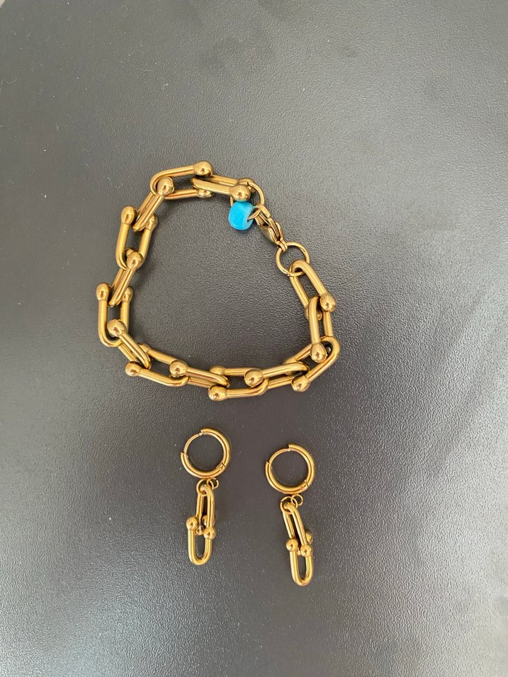 Zincir Detaylı Altın Renk Kadın Bileklik - Görsel 2