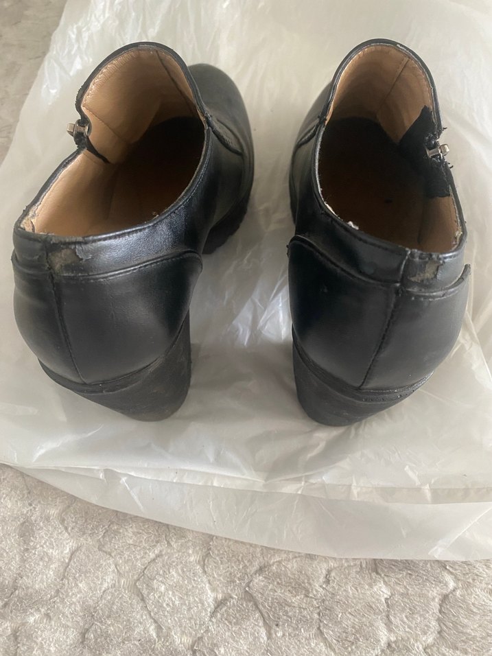 Siyah Kadın Blok Topuklu Deri Bot - Görsel 2