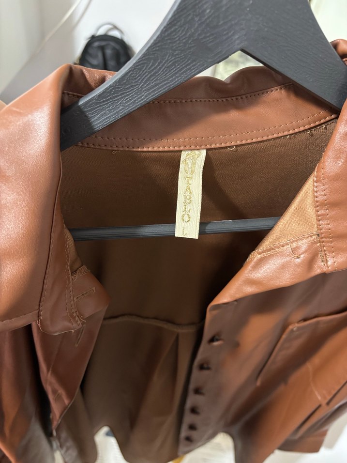 Düğmeli Kahverengi Uzun Deri Ceket - Görsel 3